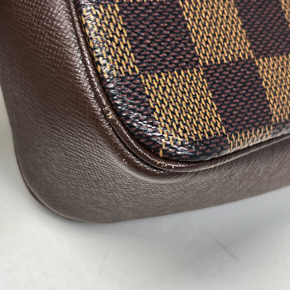 LOUIS VUITTON Brown Damier Pouch - Picture 3 of 7